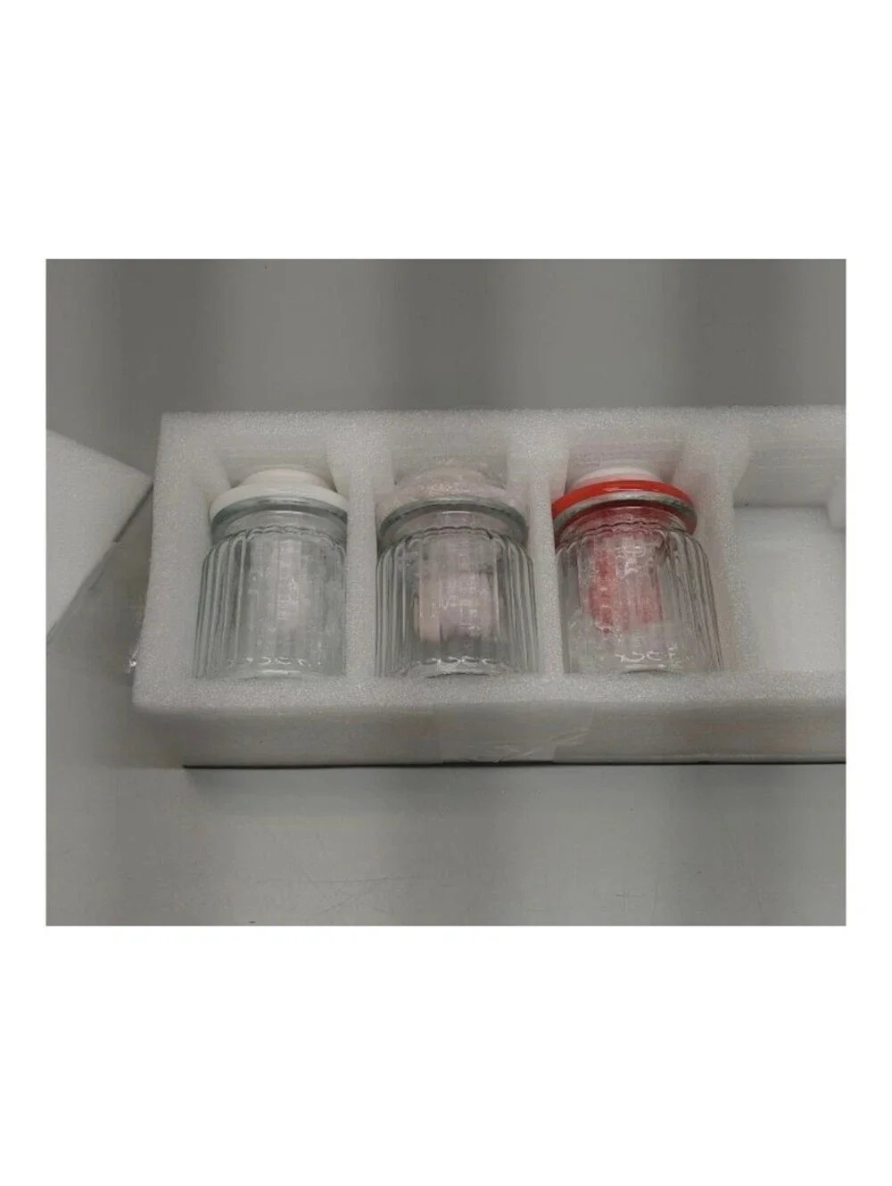 Set of 3 Glass Candy Jars with Heart-Shaped Lids